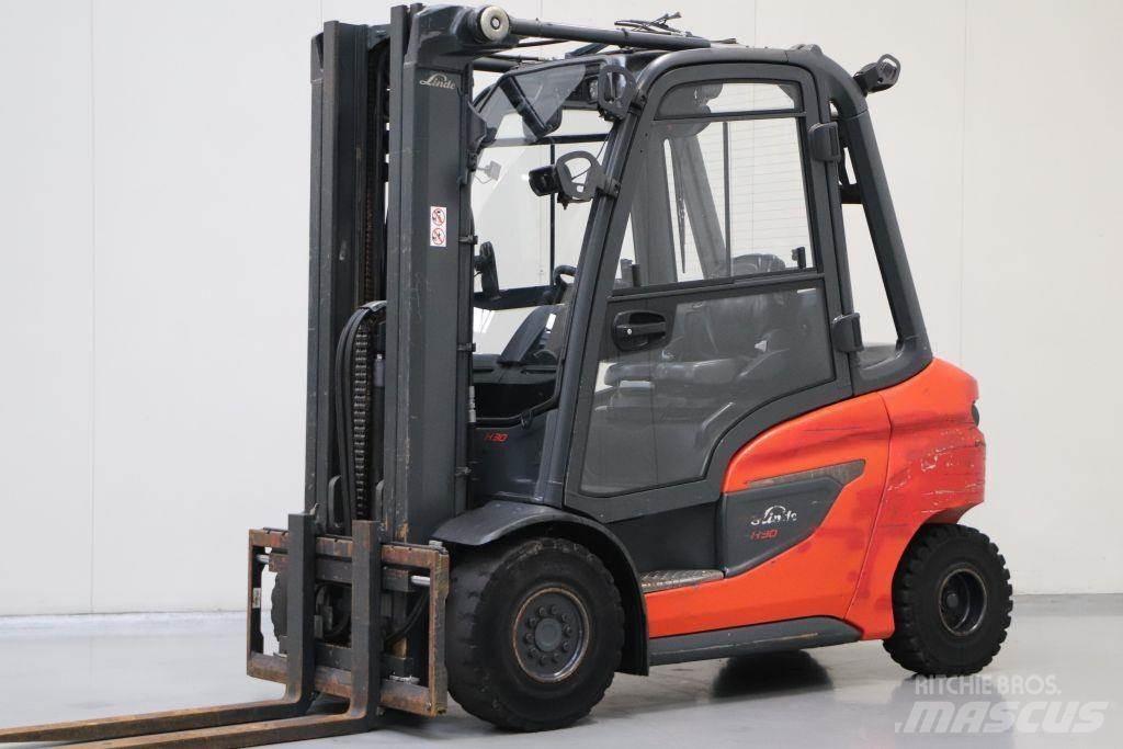 Linde H30D-01 Diesel trucks