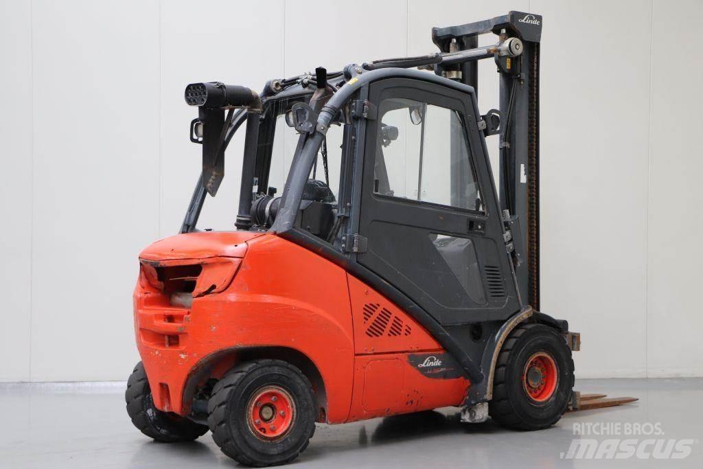Linde H35D-02 Diesel trucks