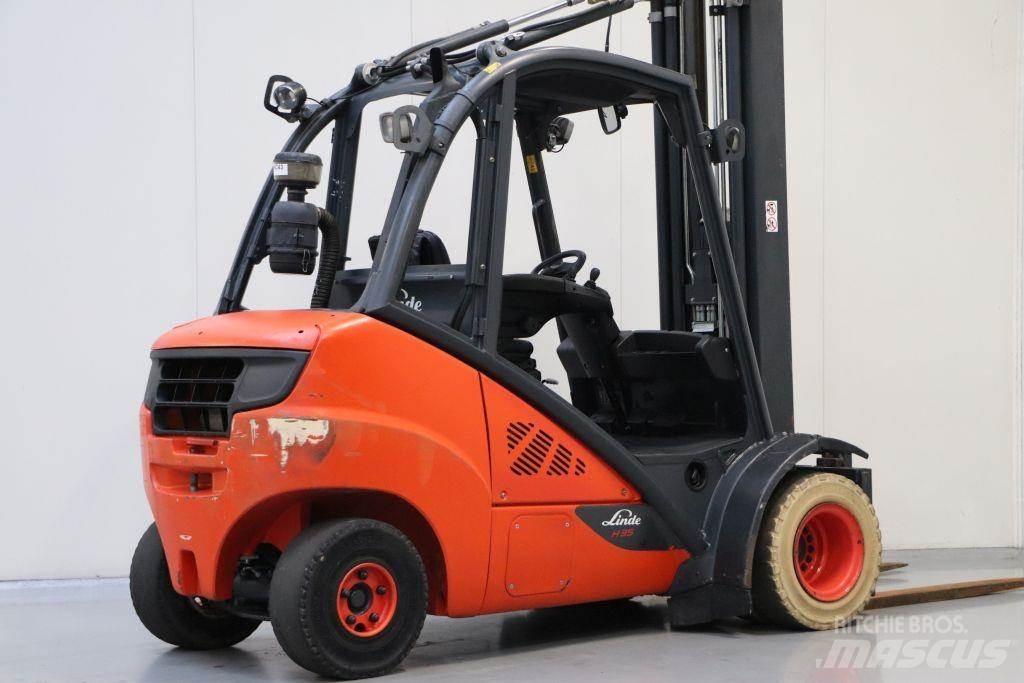 Linde H35D-02 Diesel trucks