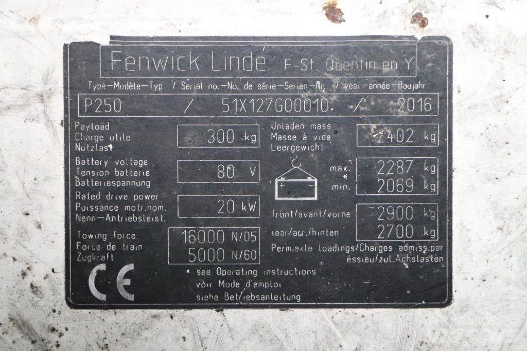Linde P250 Towing trucks