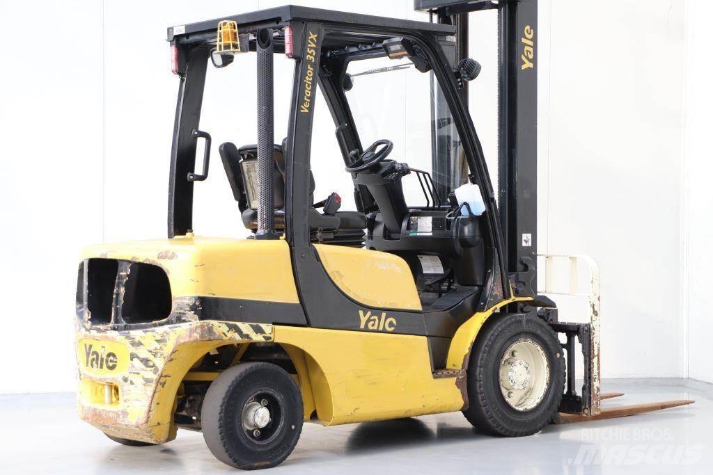 Yale GDP35VX Diesel trucks