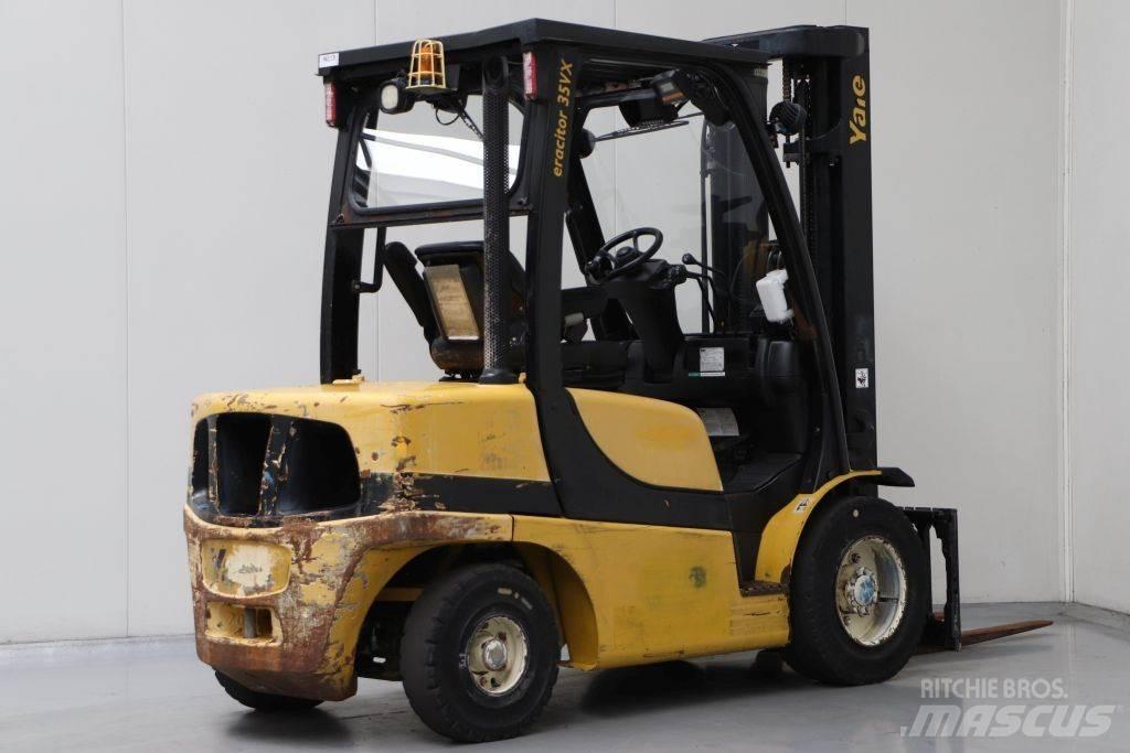 Yale GDP35VX Diesel trucks