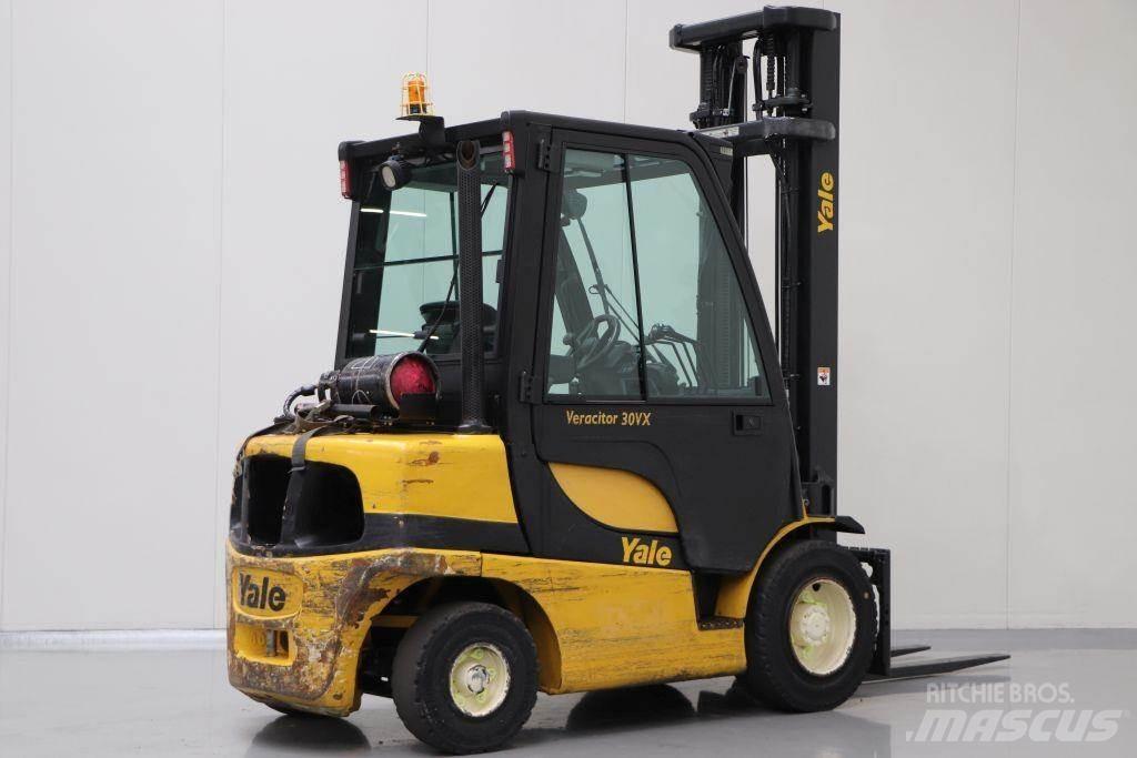Yale GLP30VX LPG trucks