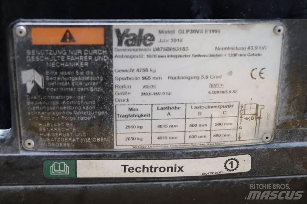 Yale GLP30VX LPG trucks