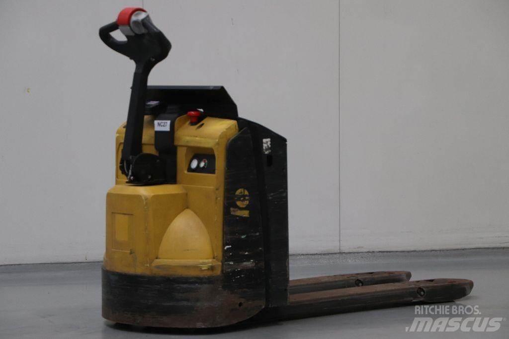 Yale MP16 Low lifter