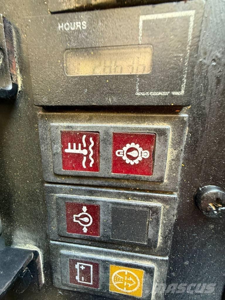 JCB 1 CX Backhoe loaders