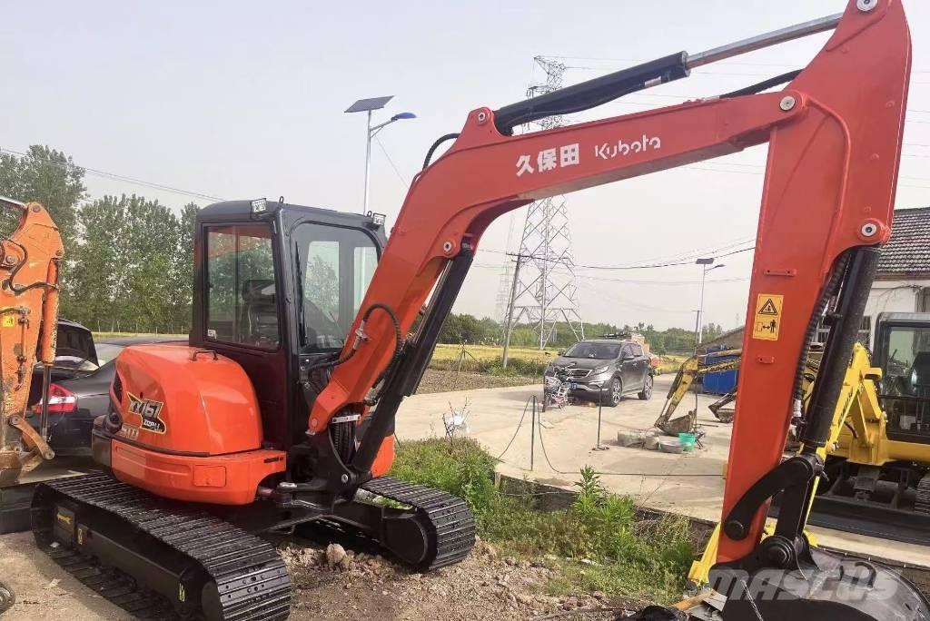 Kubota 161 Crawler excavators