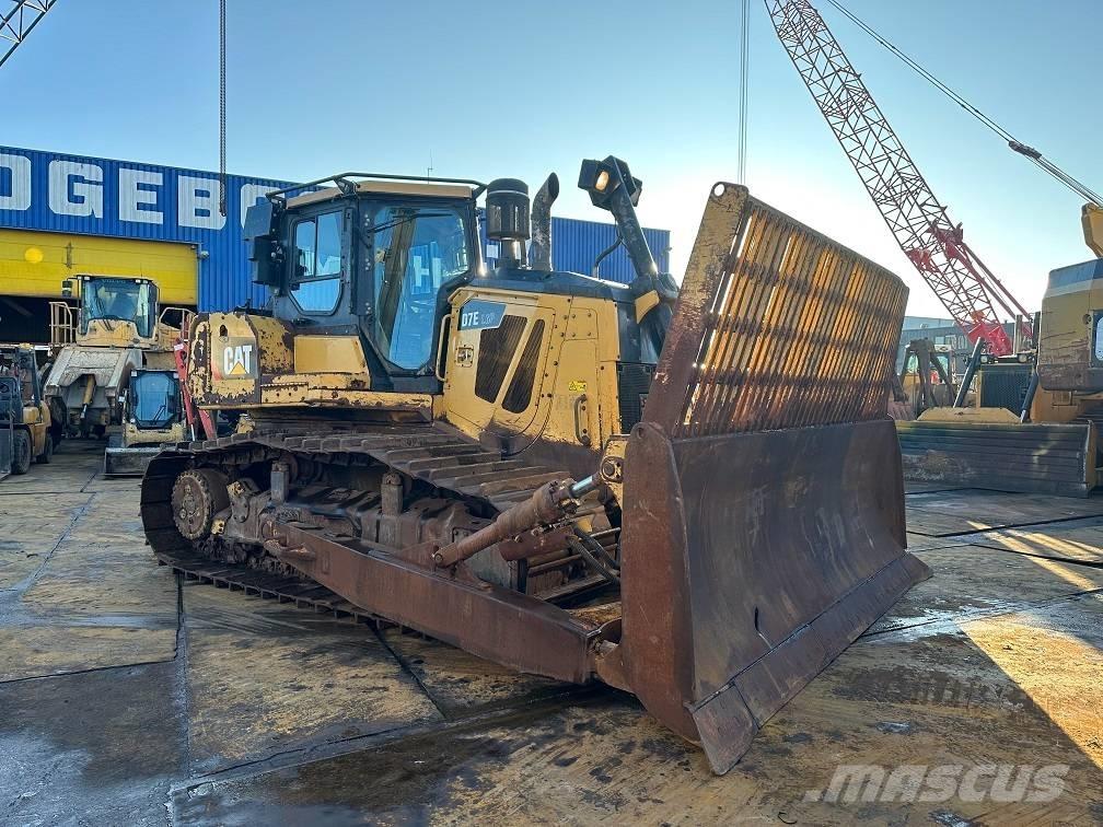 CAT D 7 E LGP Crawler dozers