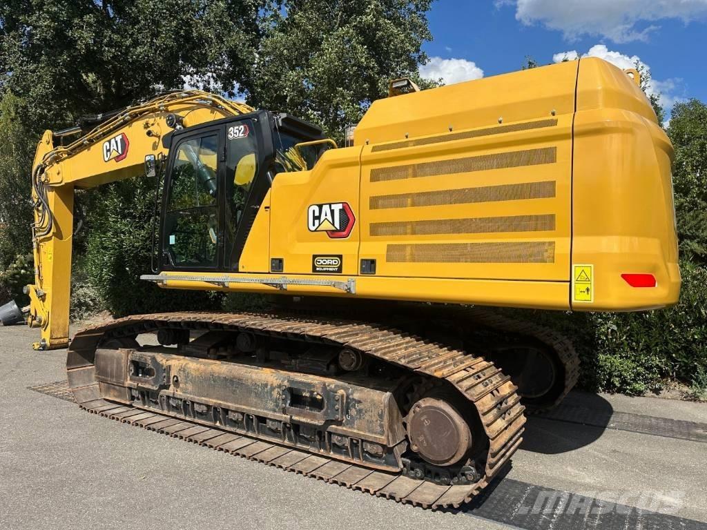 CAT 352 Crawler excavators