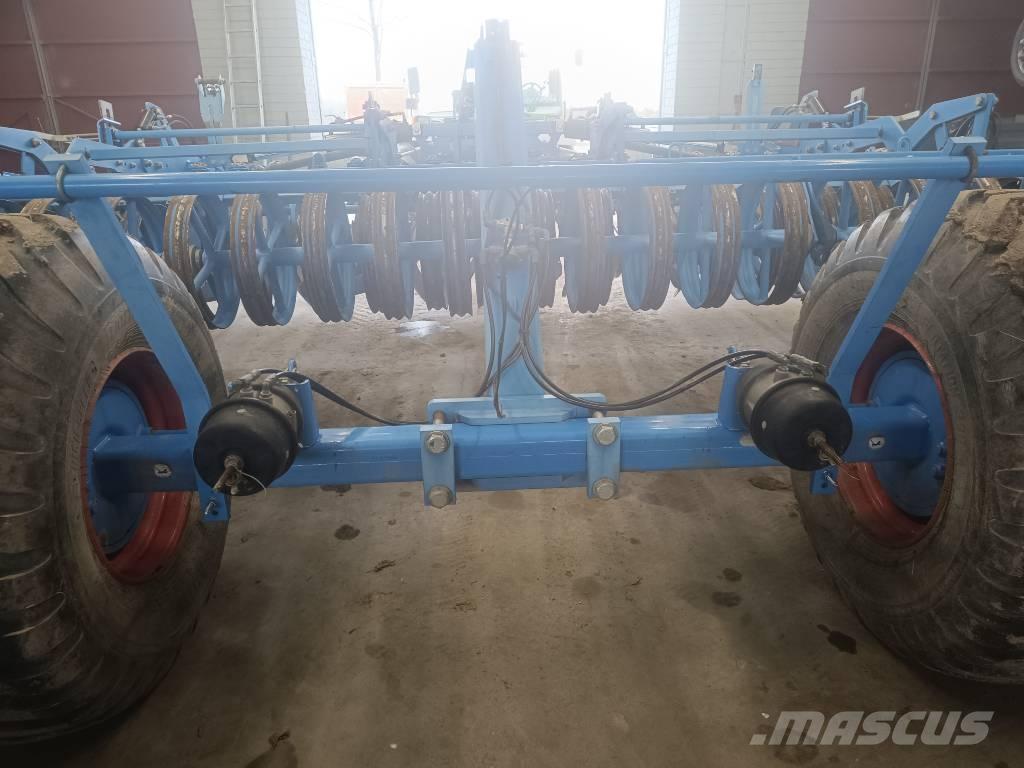 Lemken RUBIN 10 Disc harrows