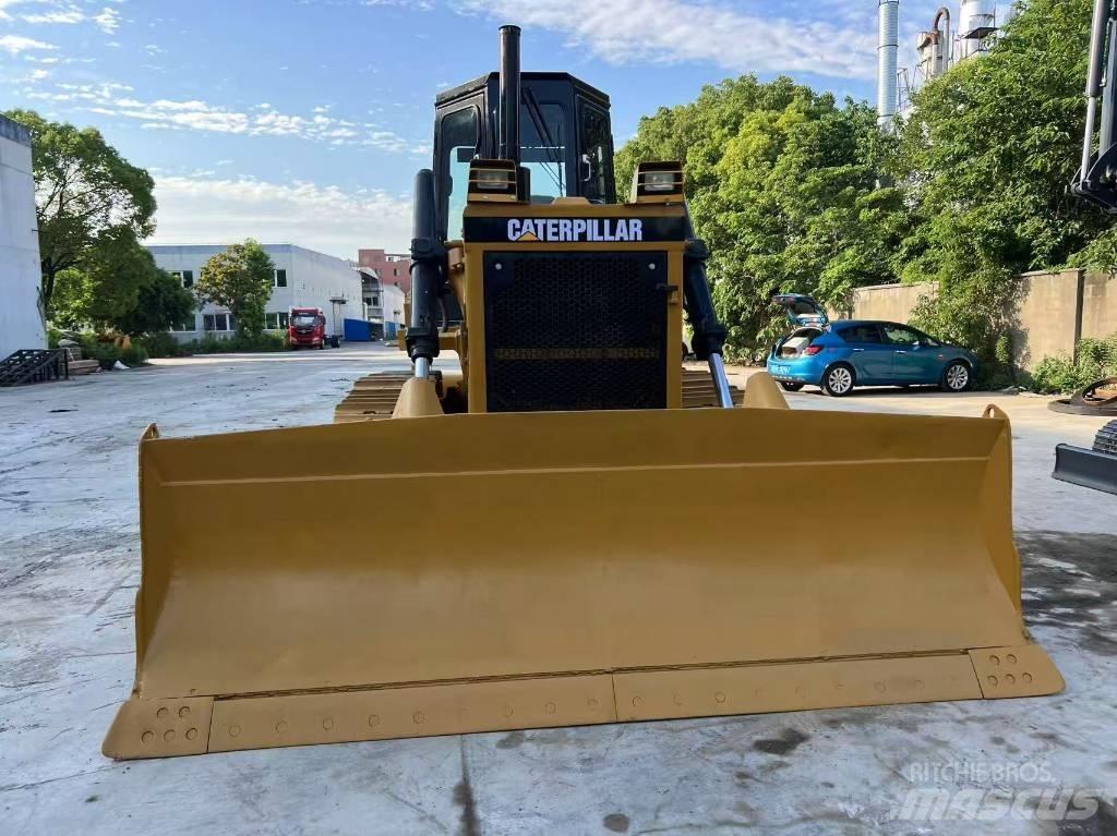 CAT D 7 G Graders