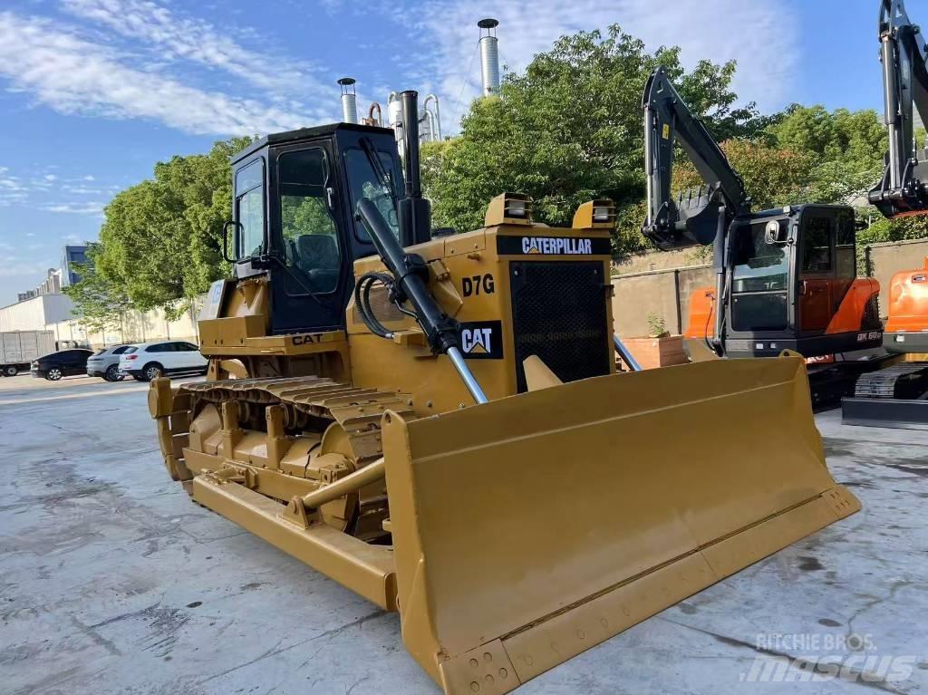 CAT D 7 G Graders