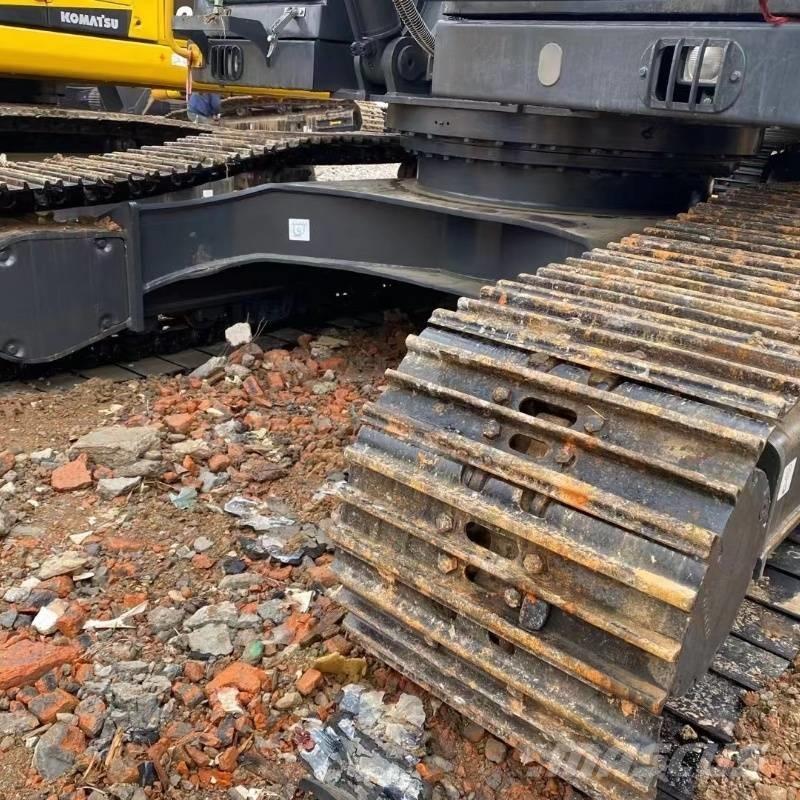 Volvo EC 240 Crawler excavators