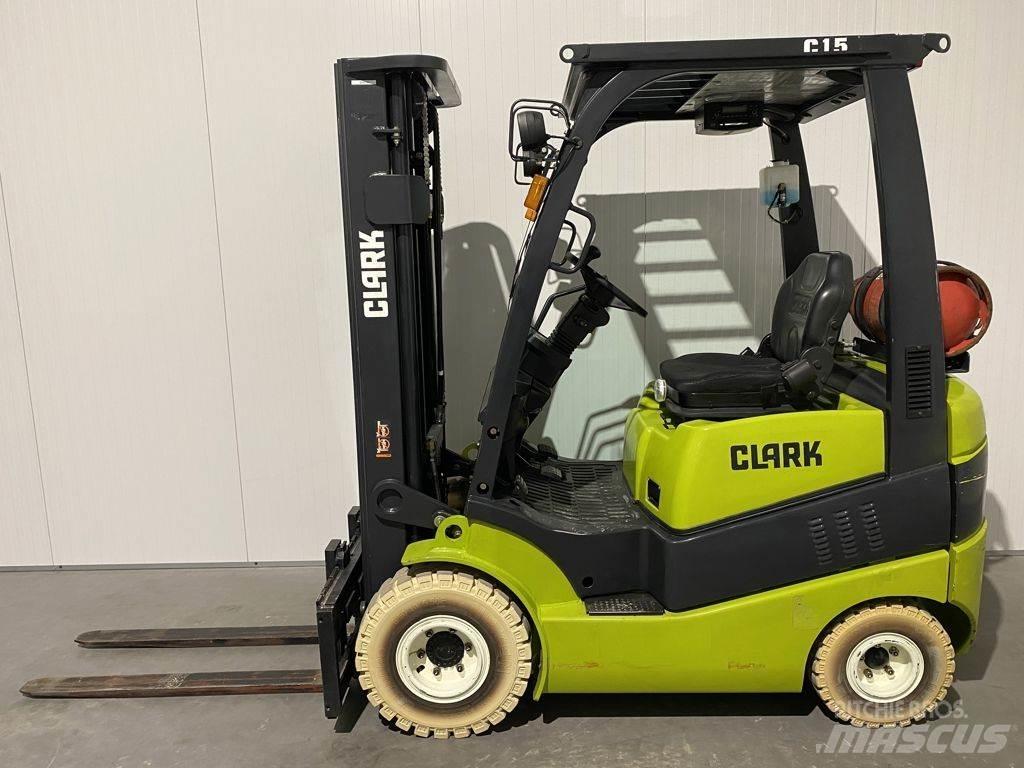 Clark C15L LPG trucks