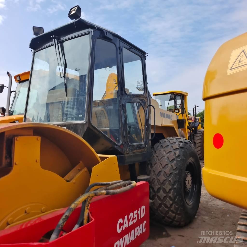 Dynapac CA 251 D Single drum rollers
