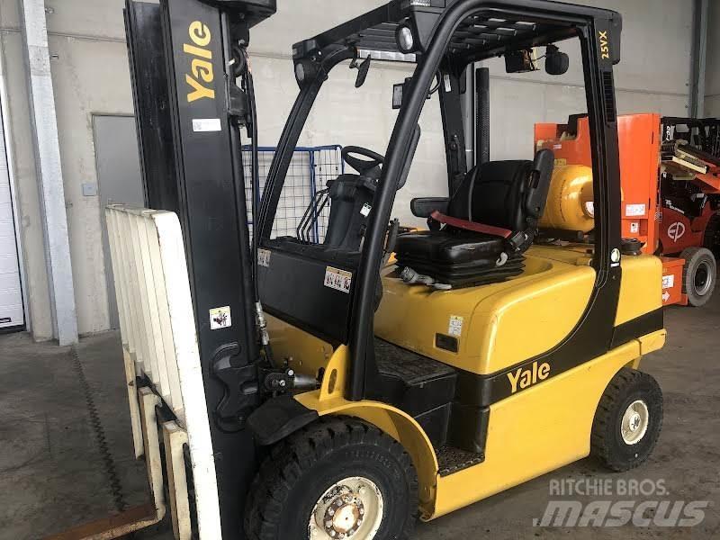 Yale GLP25VX LPG trucks