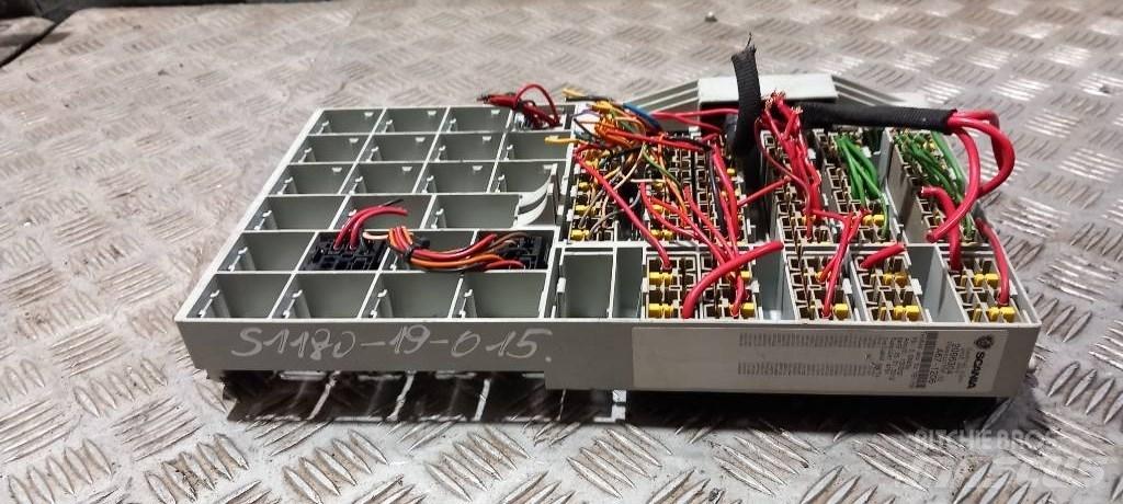 Scania G 440.   2096304 Electronics