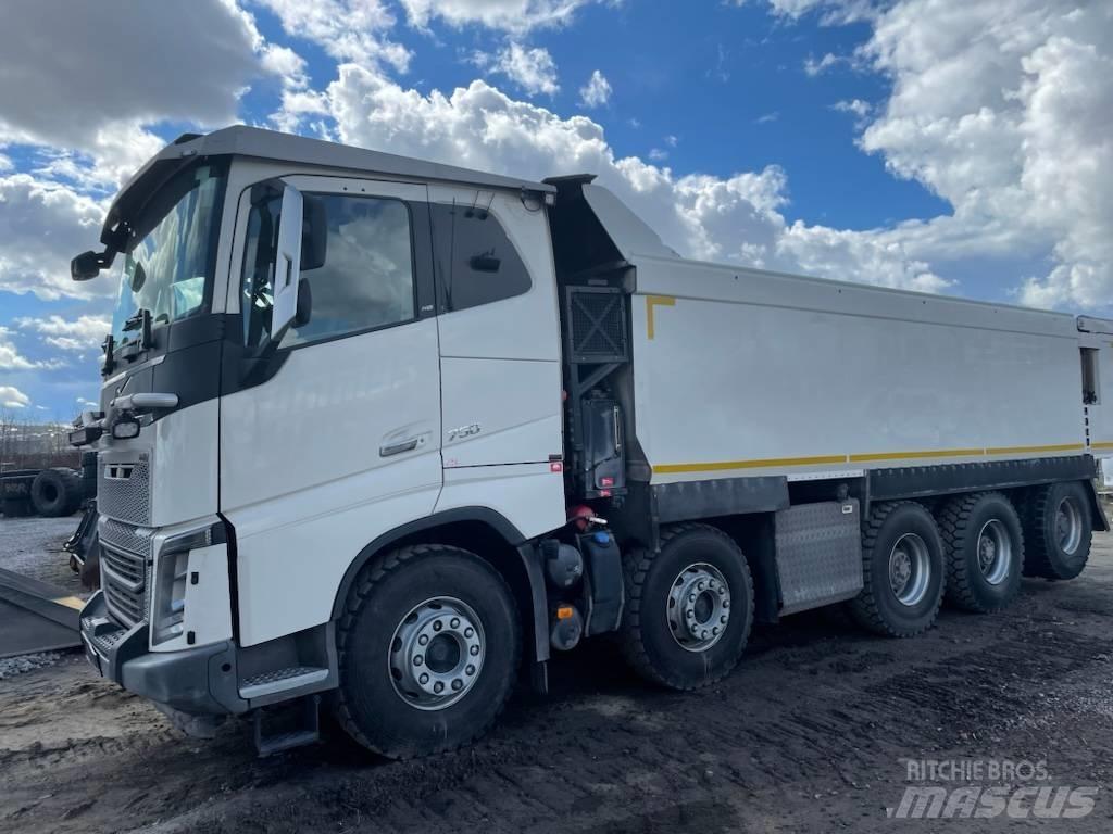 Volvo FH 16 750 Tipper trucks