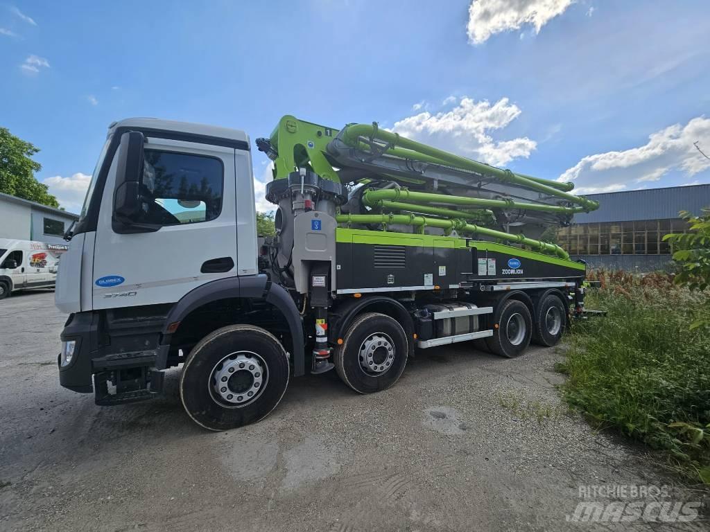 Zoomlion ZL40 Concrete pump trucks