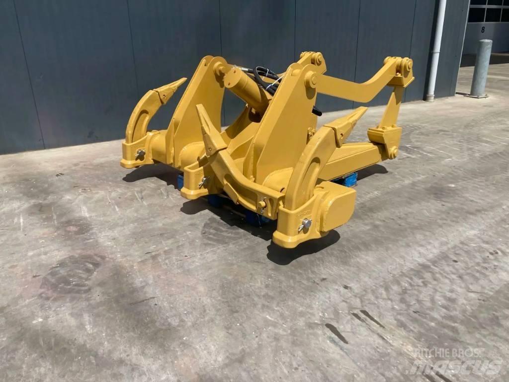 CAT D6 Scarifiers