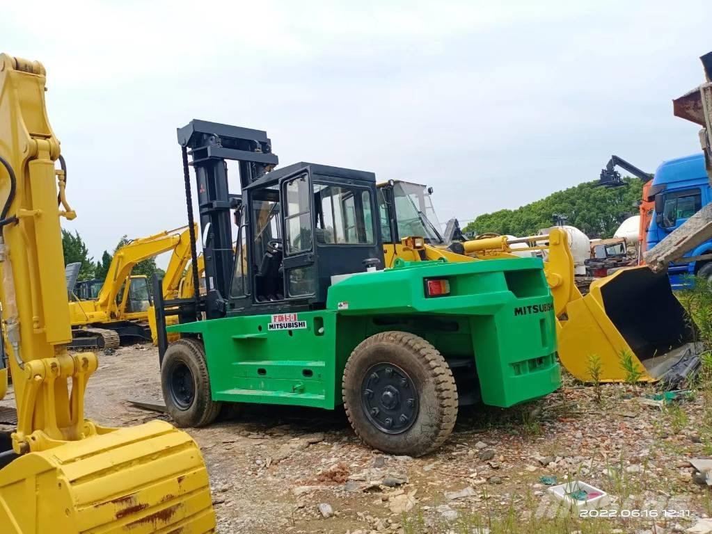 Mitsubishi FD 150 Telescopic handlers