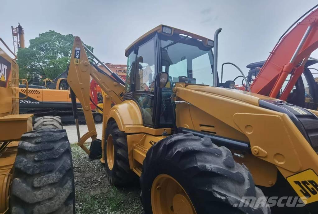 JCB 4 CX Backhoe loaders
