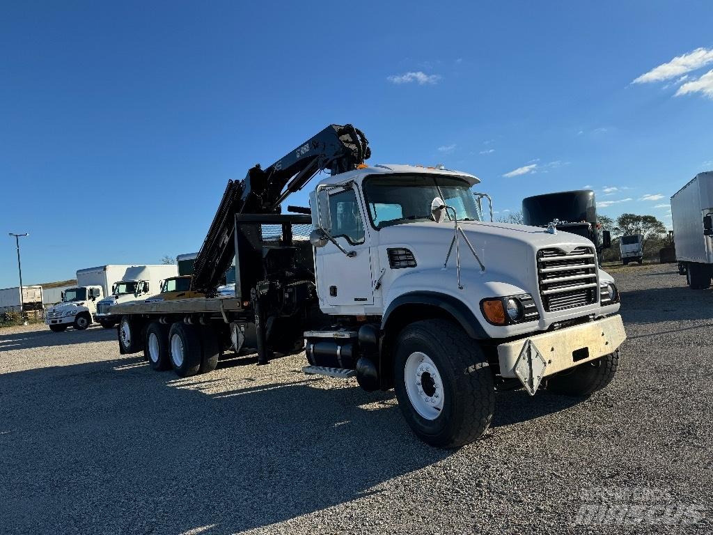 Hiab 288E-7 Tracked cranes