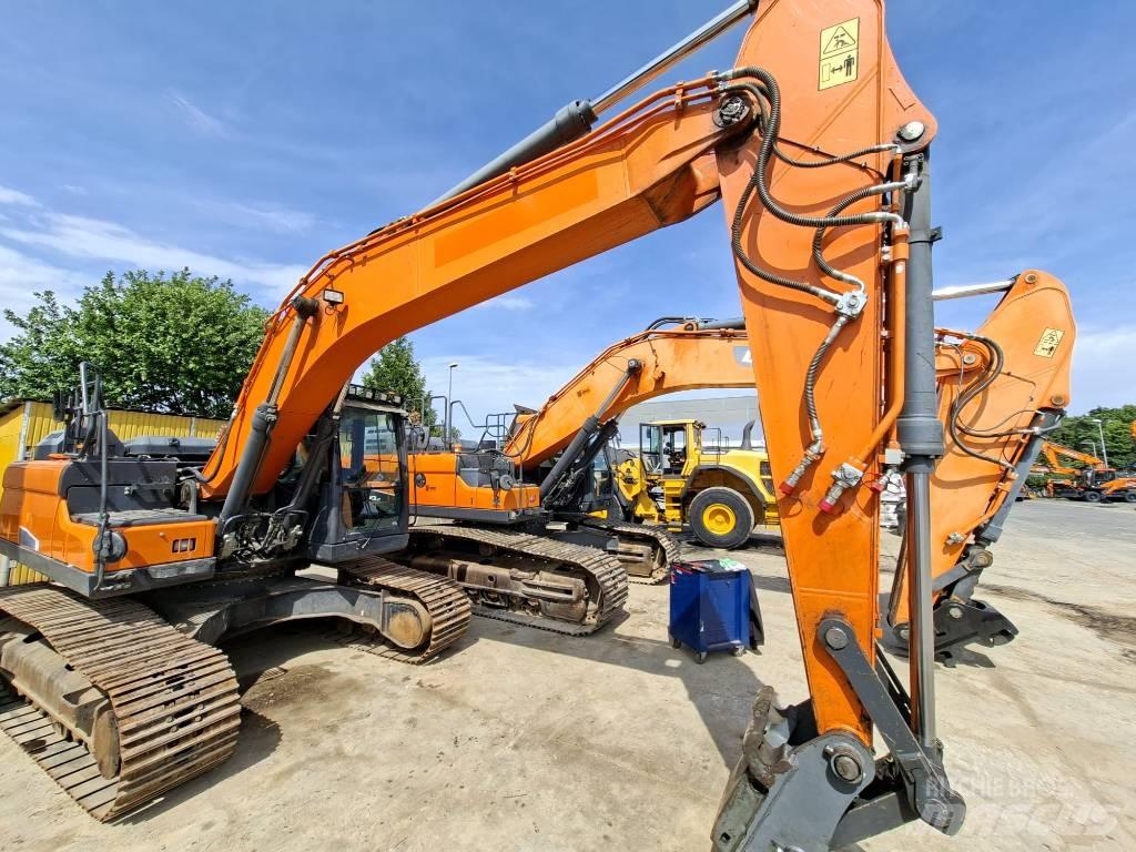 Doosan DX 225 LC-5 Crawler excavators