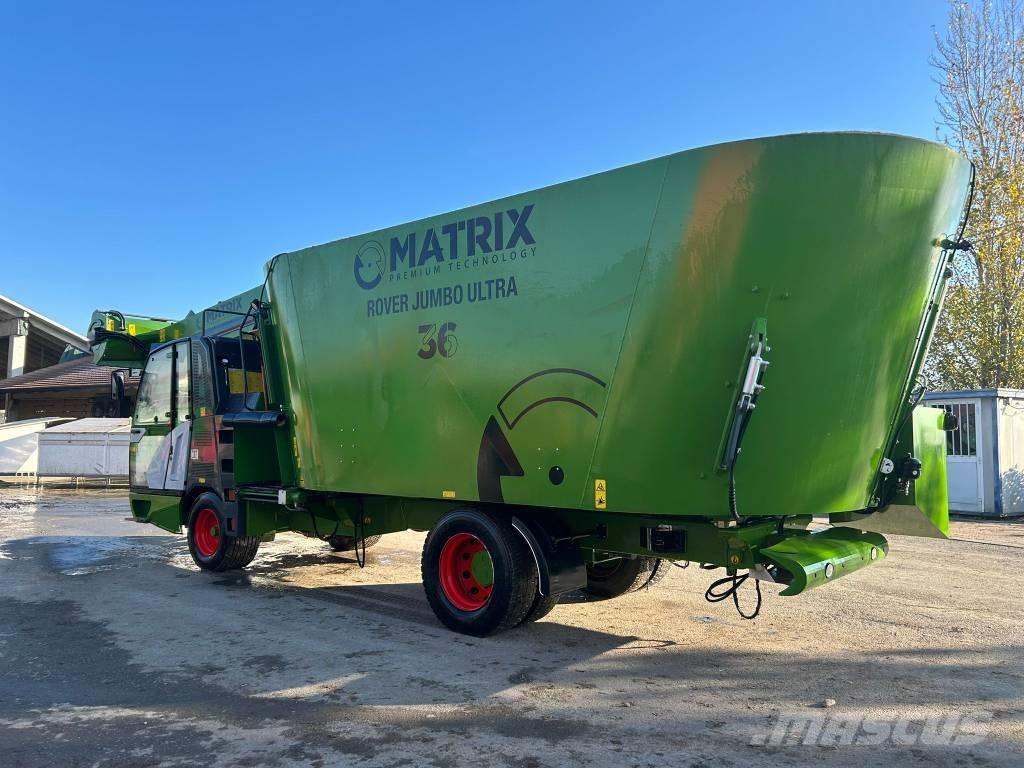  MATRIX ROVER JUMBO Mixer feeders