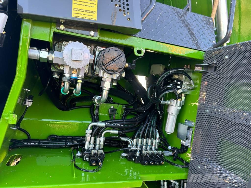  MATRIX ROVER JUMBO Mixer feeders