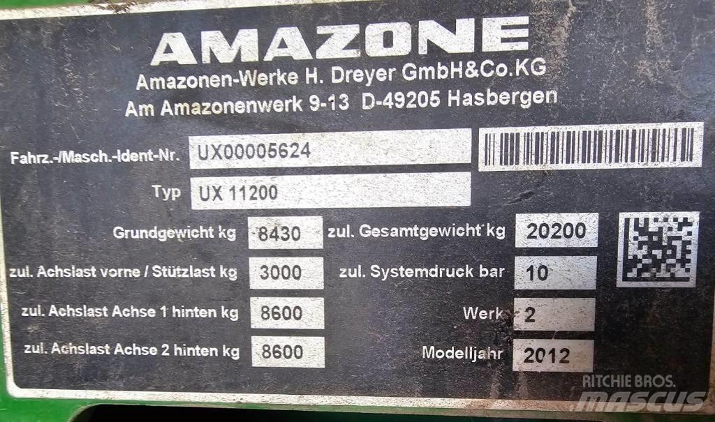 Amazone UX 11200 Trailed sprayers