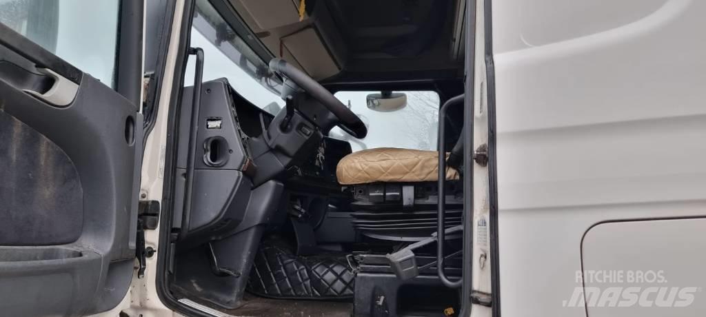 Scania R420 Tractor Units