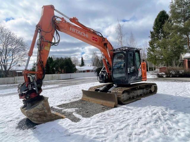Hitachi ZX135US-6 Crawler excavators