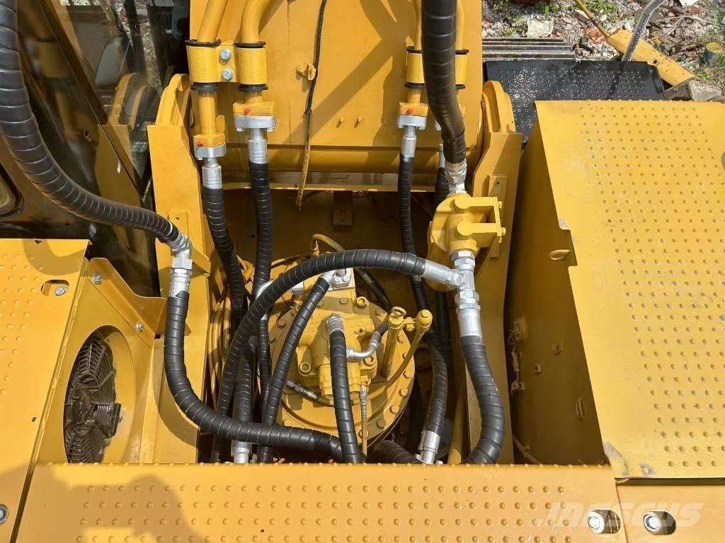 CAT 330 D L Crawler excavators