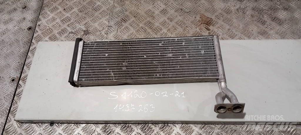 Scania R 440.   1437263 Radiators