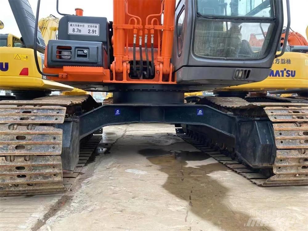 Hitachi EX 1200 Crawler excavators