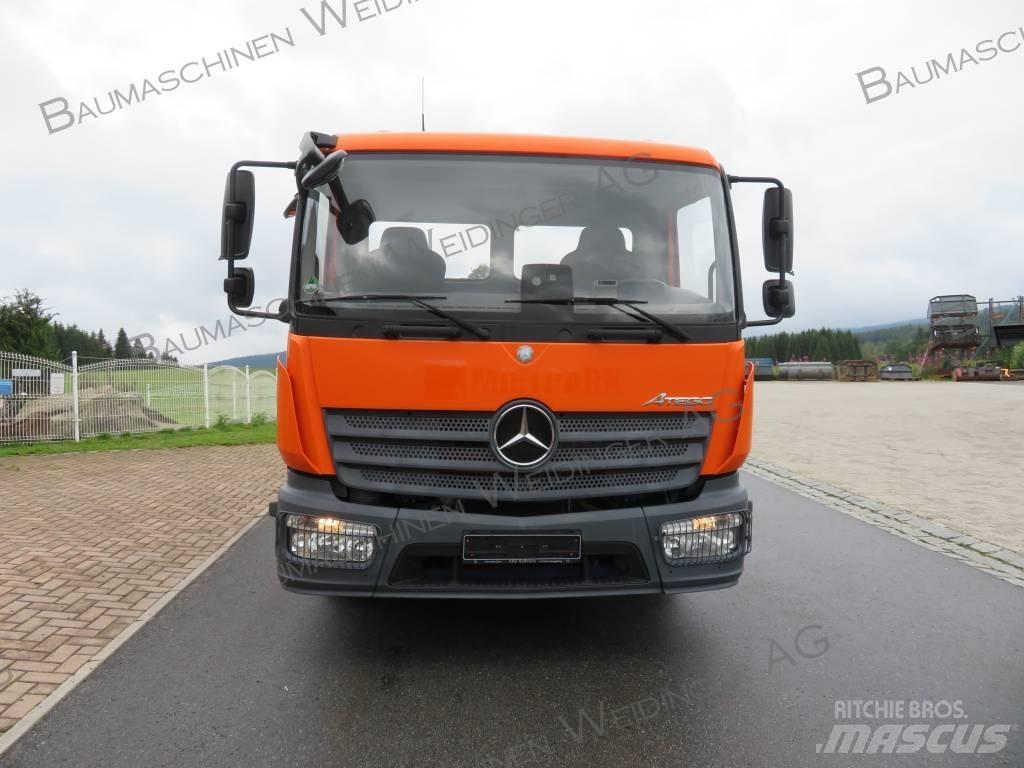 Mercedes-Benz 818K Tipper trucks