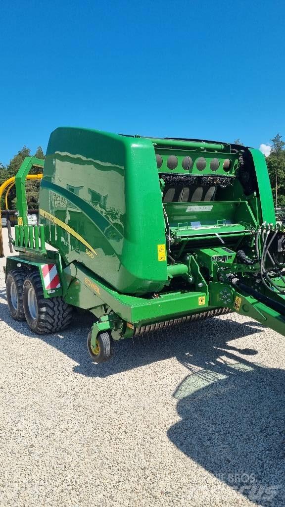 John Deere 960 Round balers
