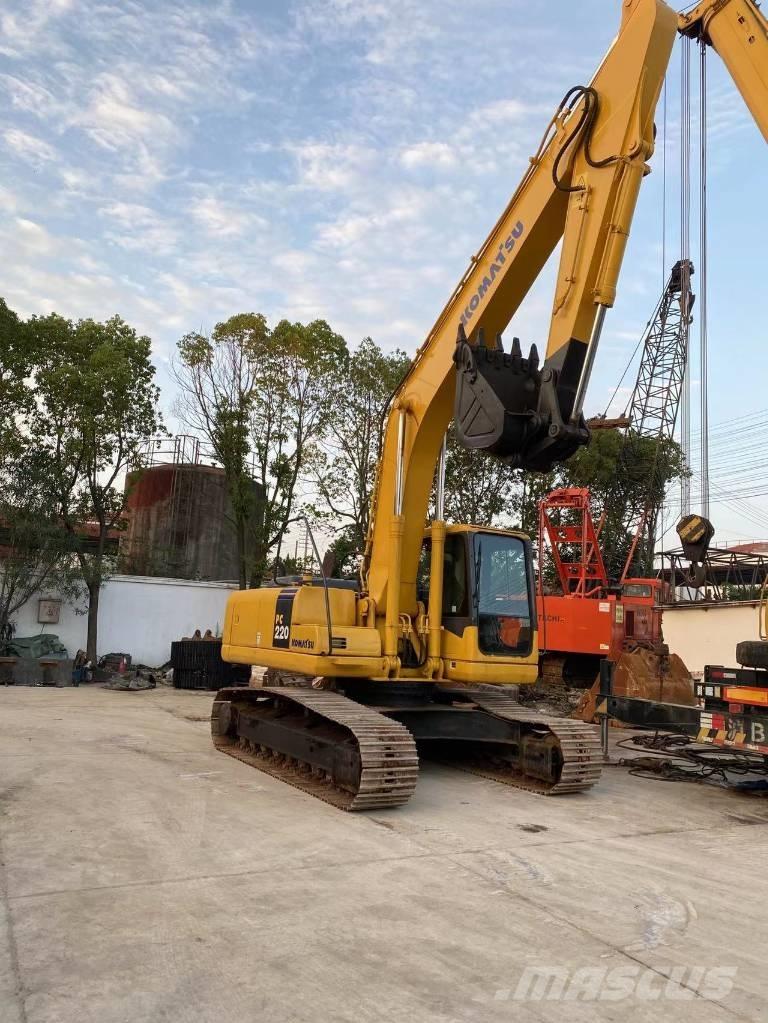 Komatsu PC 220 Crawler excavators
