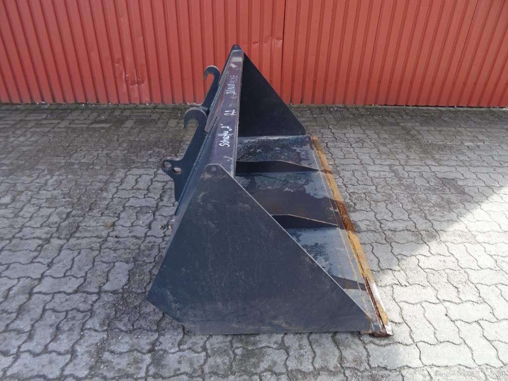 Schäffer Skovl Buckets