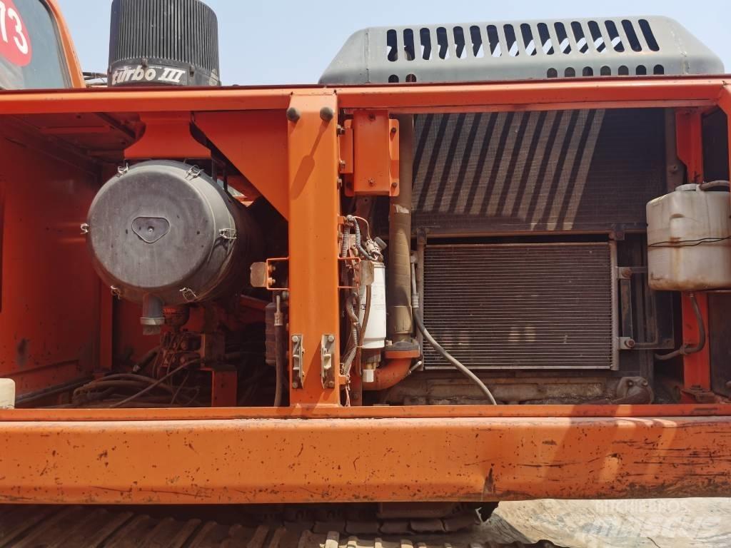 Doosan DX 300 LC Crawler excavators