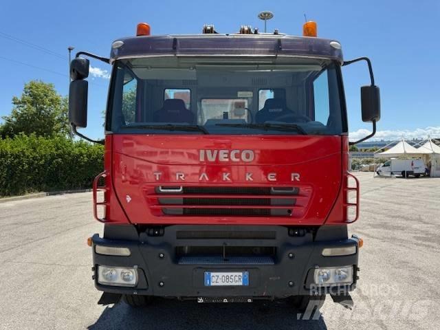 Iveco Trakker 350 Concrete pump trucks