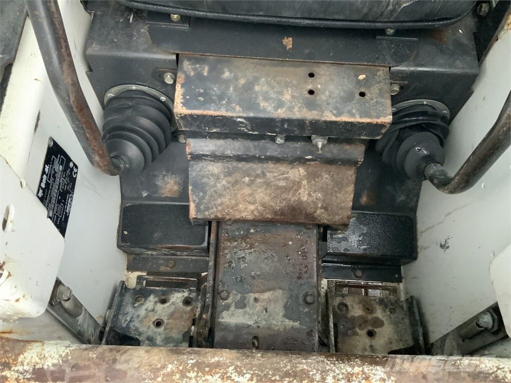 Bobcat 463 Skid steer loaders