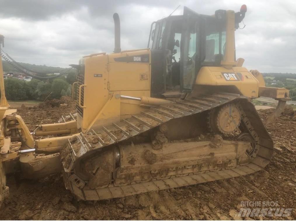 CAT D 6 N LGP Crawler dozers