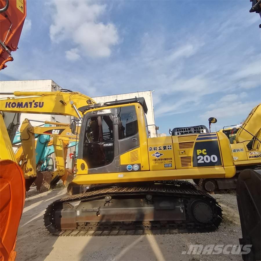 Komatsu PC 200-8 Crawler excavators