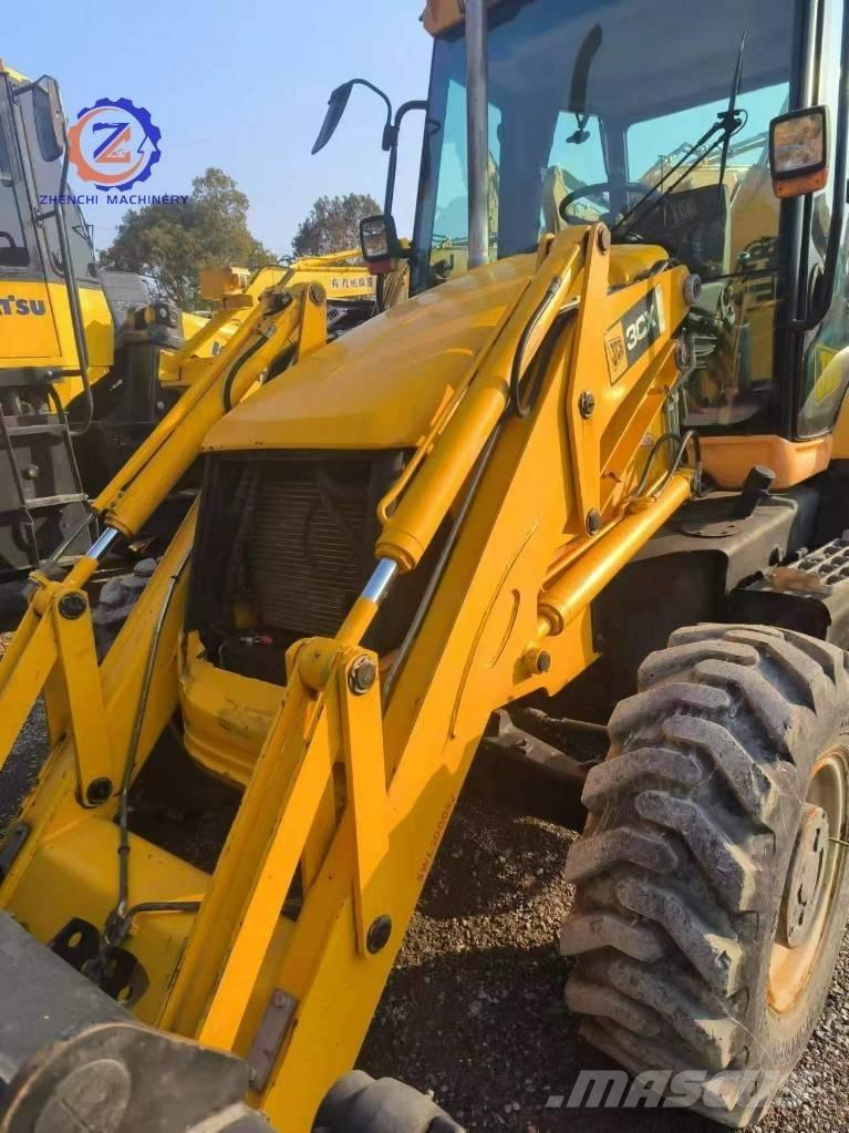 JCB 3 CX Backhoe loaders