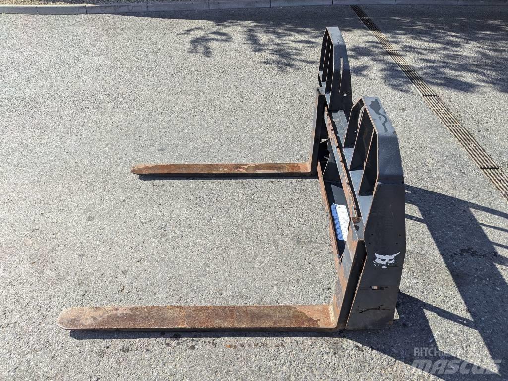 Bobcat PALLET FORKS Forks