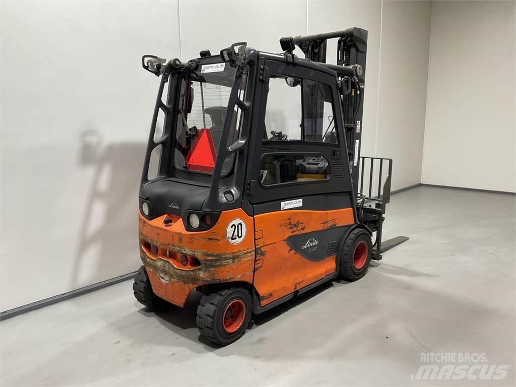 Linde E30/600-02 Electric forklift trucks