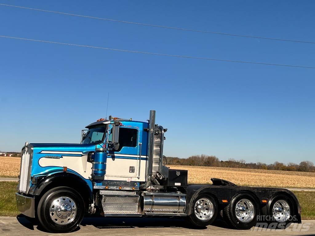 Kenworth W 900 Tractor Units