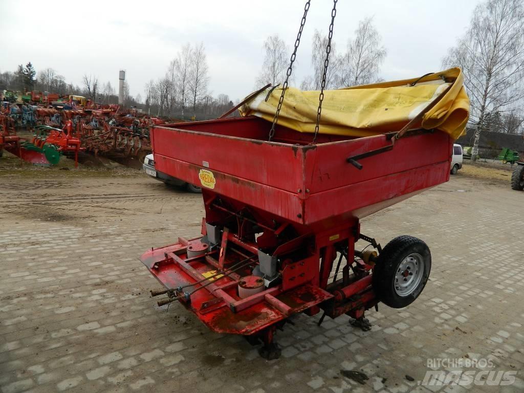 Bredal B 2 Mineral spreaders